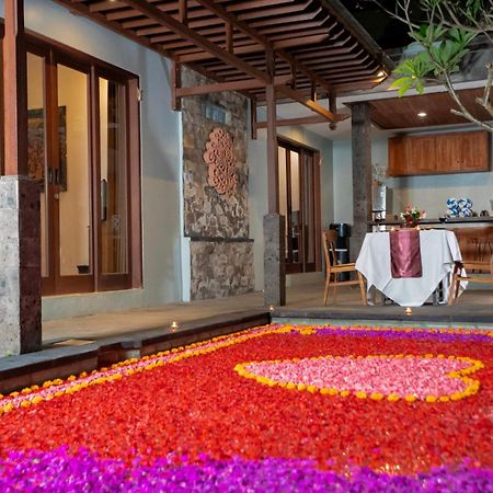 Kusuma Living And Villa Seminyak Extérieur photo