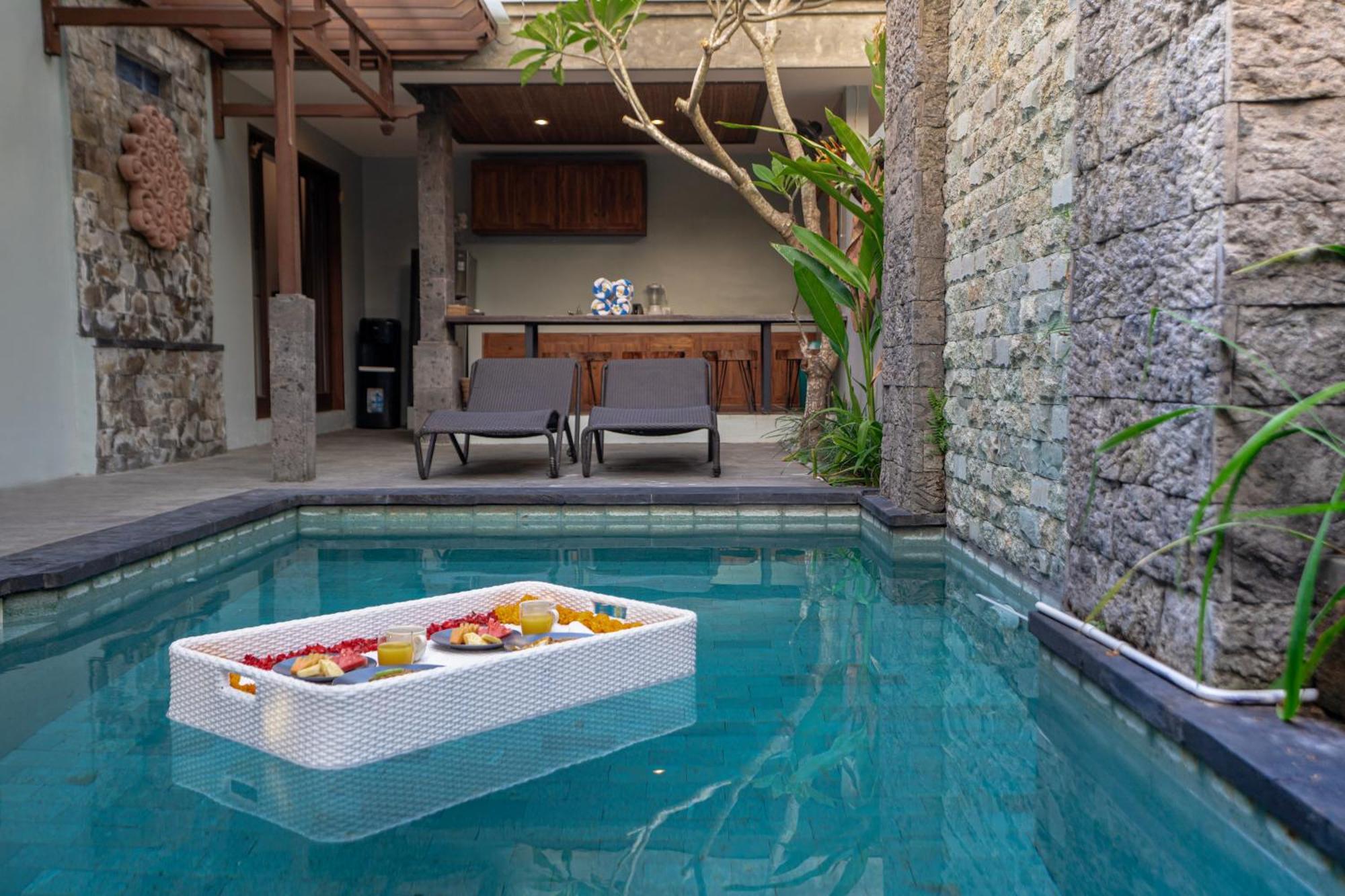 Kusuma Living And Villa Seminyak Extérieur photo