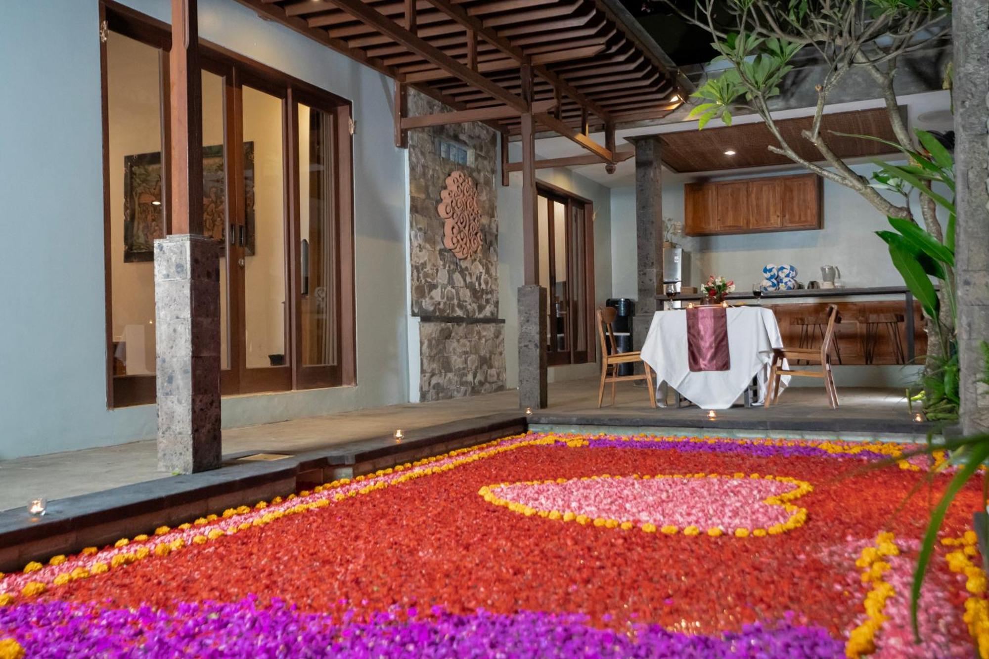 Kusuma Living And Villa Seminyak Extérieur photo