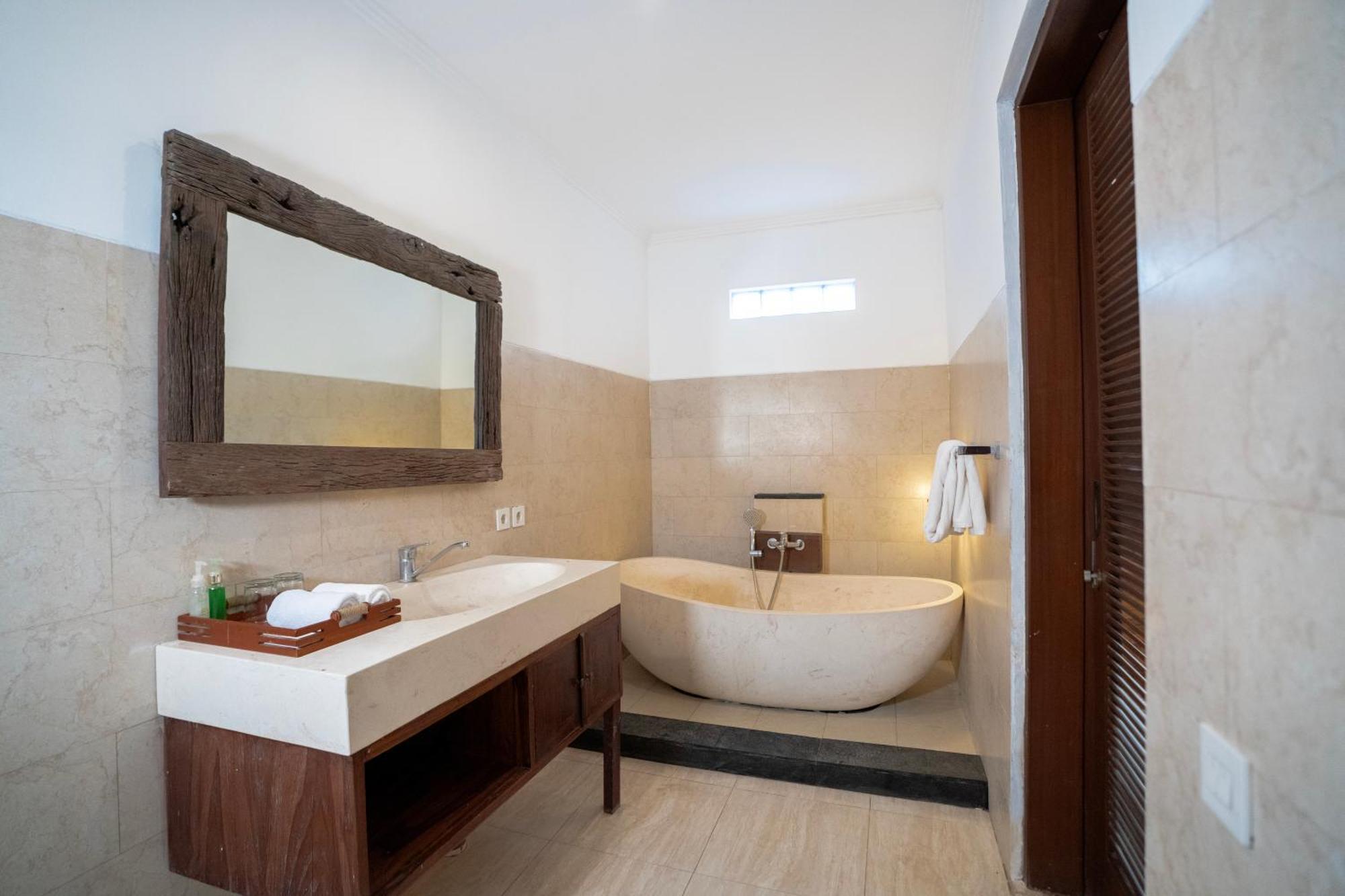 Kusuma Living And Villa Seminyak Extérieur photo